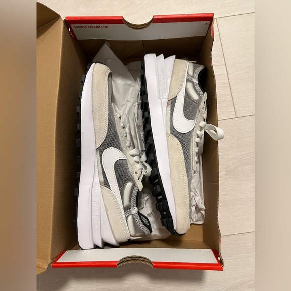 Nike Waffle One 'Summit White' Running Shoes - Picture 11 of 16